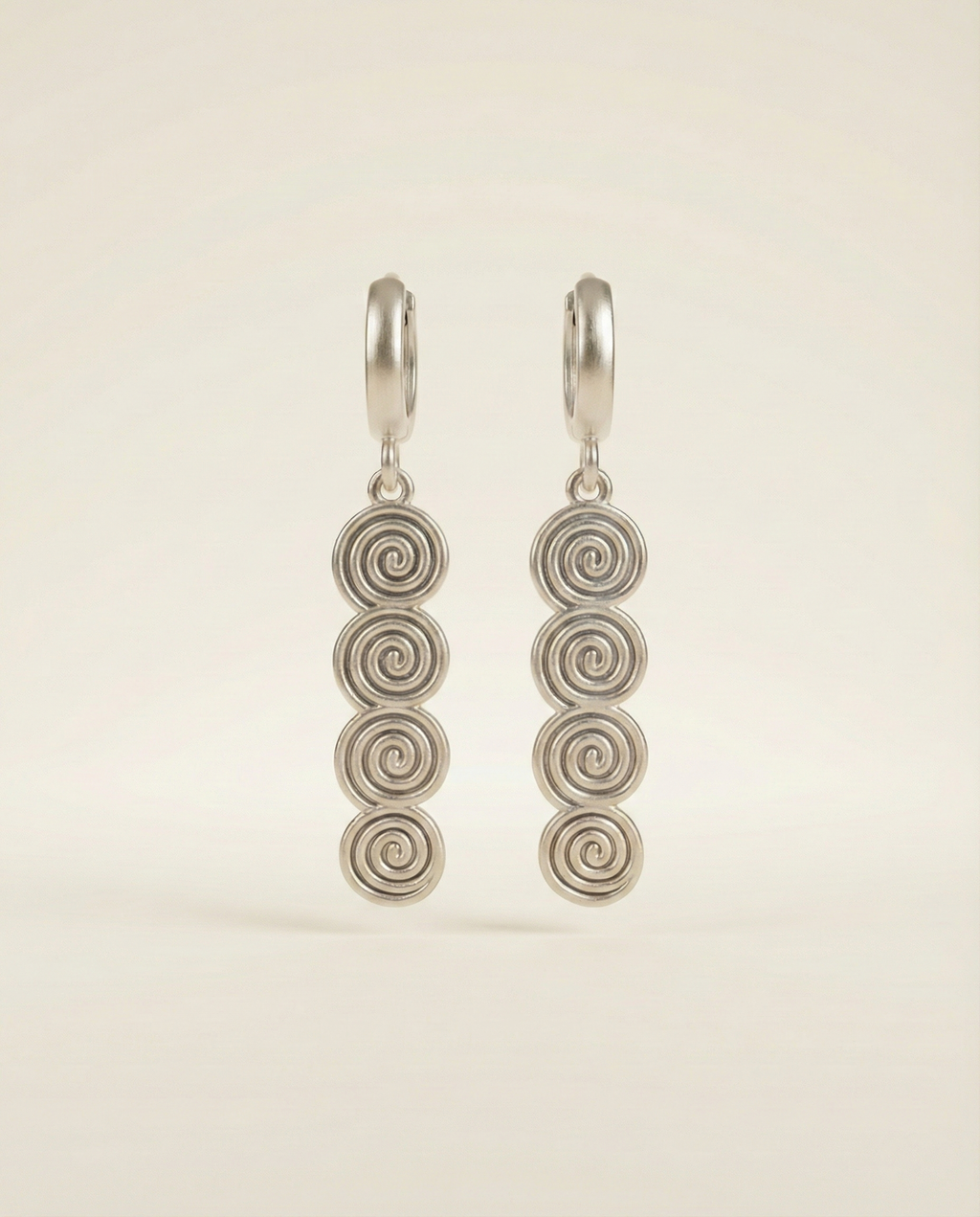 ETERNİS GÜMÜŞ KÜPE