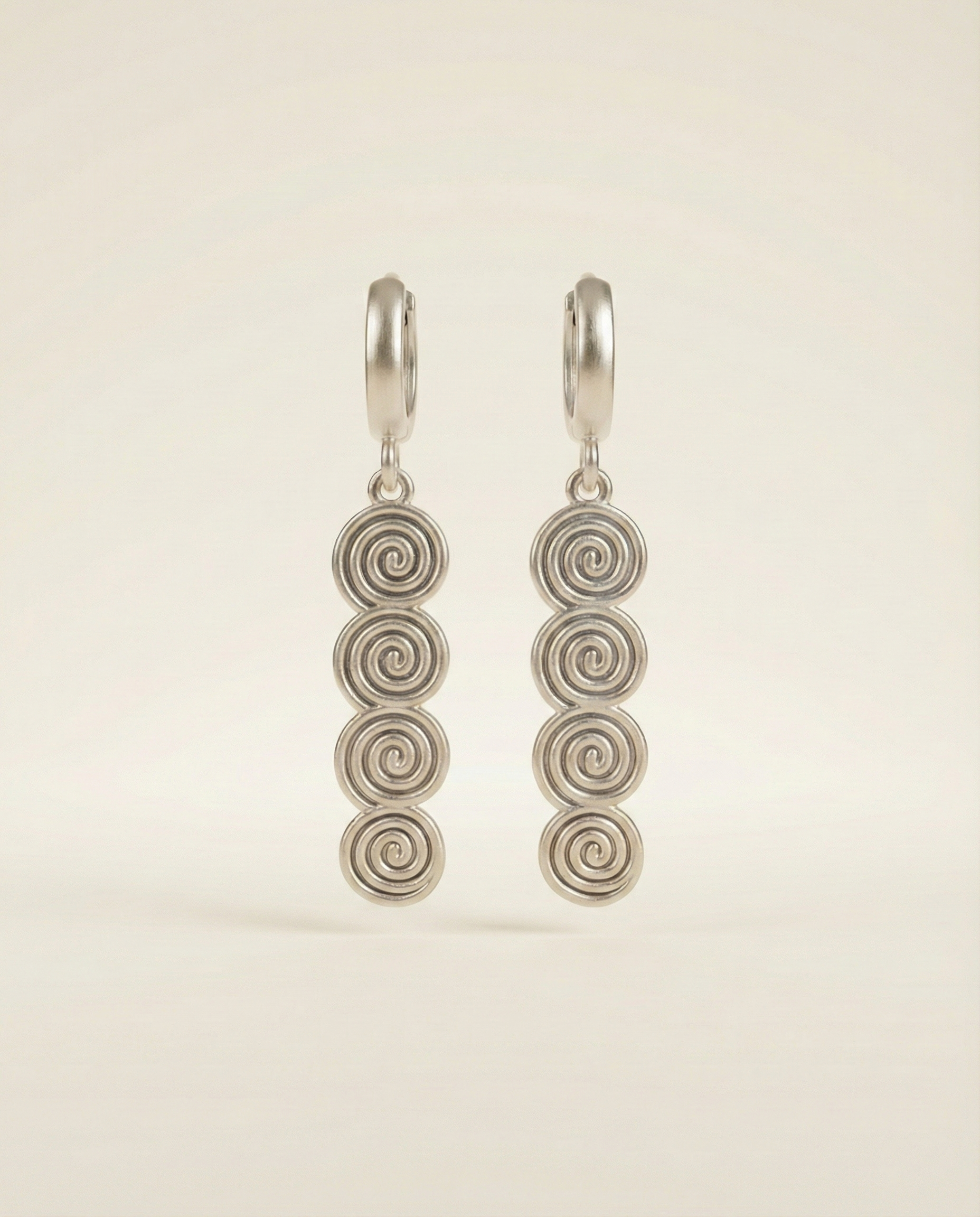 ETERNİS GÜMÜŞ KÜPE