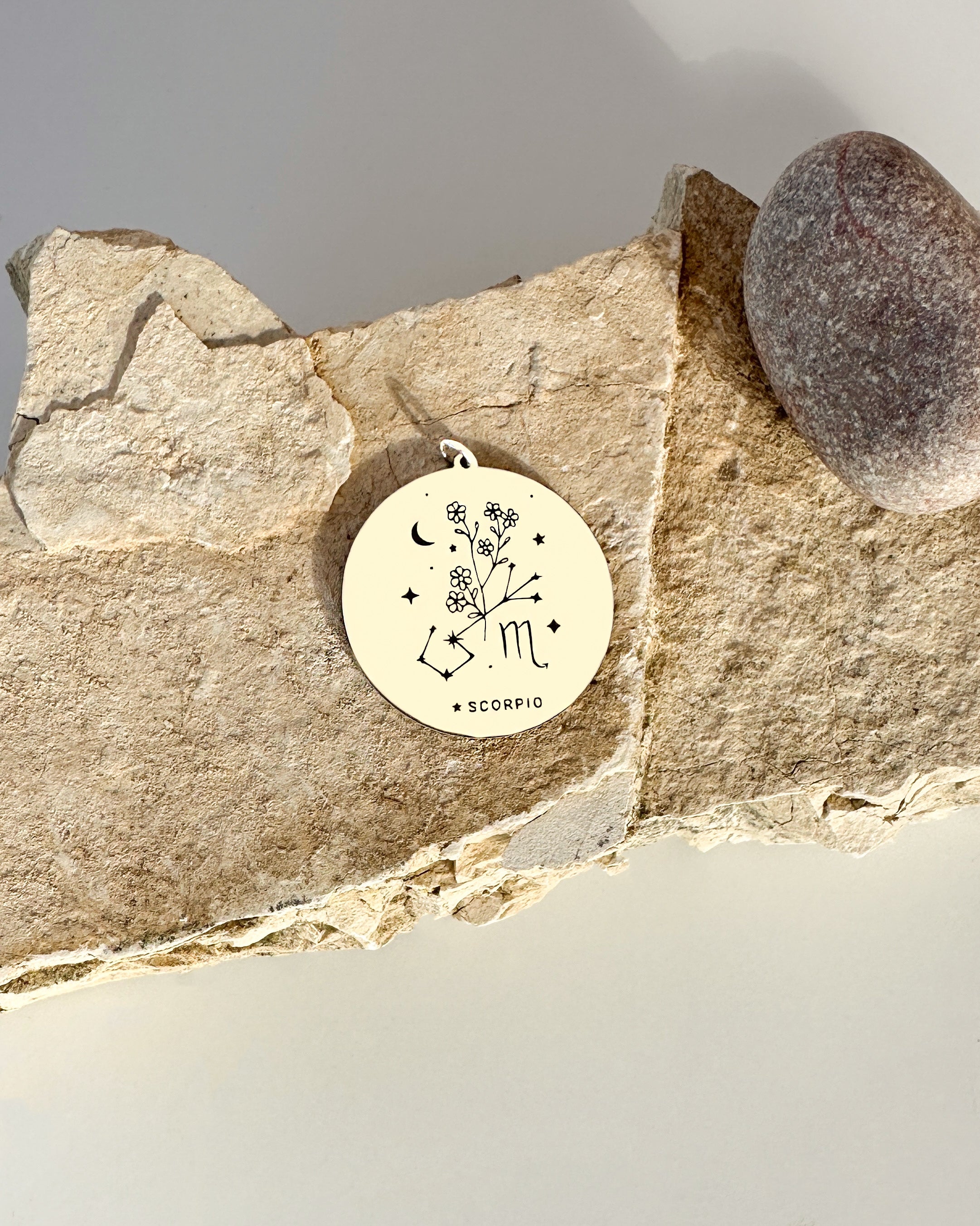 BURÇ SEMBOLÜ KOLYE