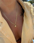 GÜNEŞ GÜMÜŞ KOLYE