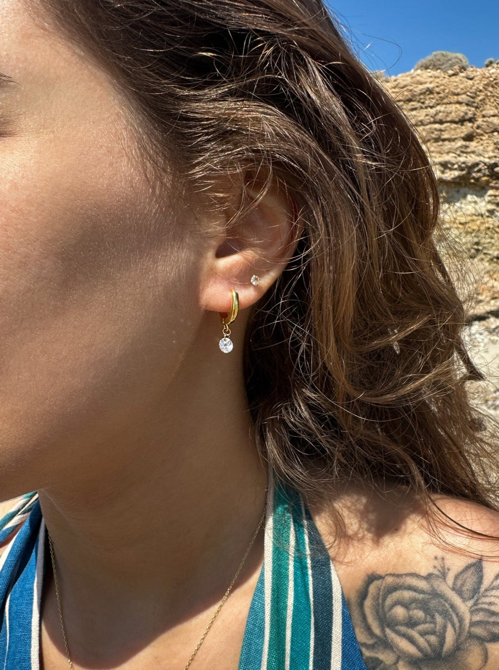 MİNİ TAŞ GÜMÜŞ KÜPE