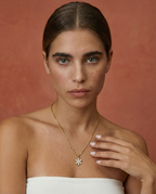 FLORA KOLYE