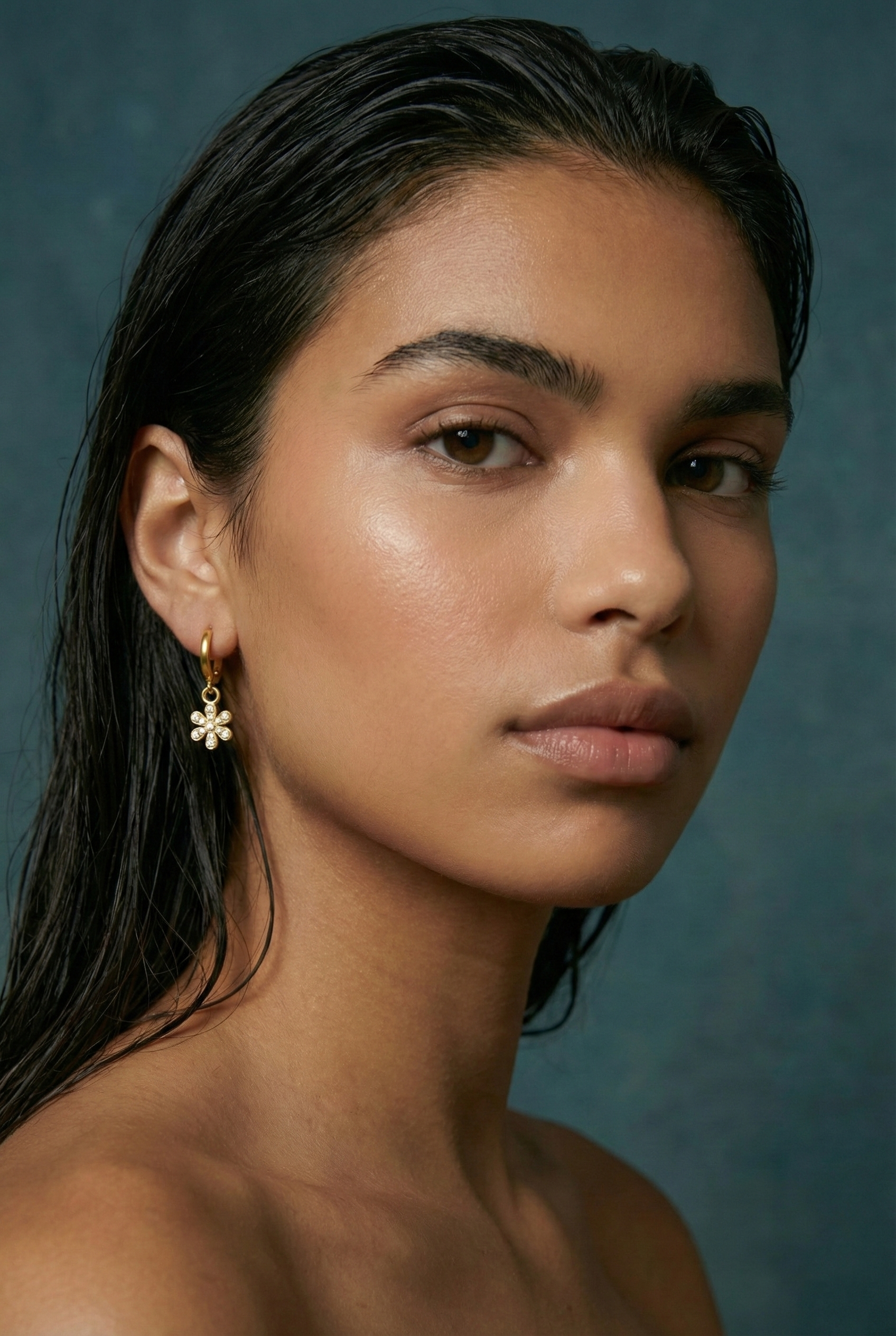 FLORA GÜMÜŞ KÜPE