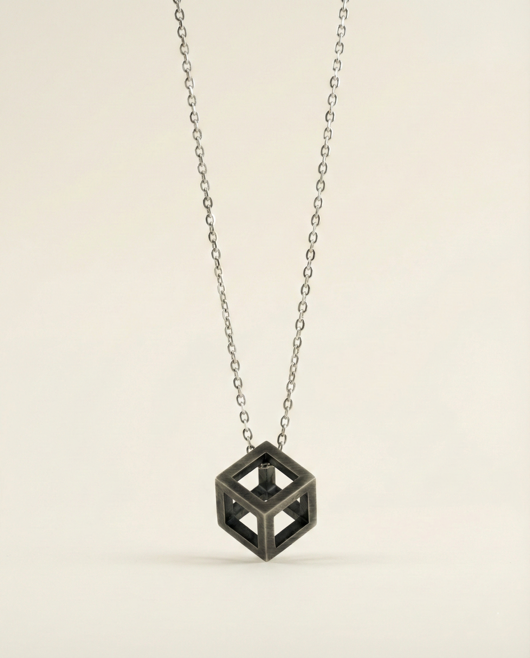 BLOCK VI ERKEK KOLYE