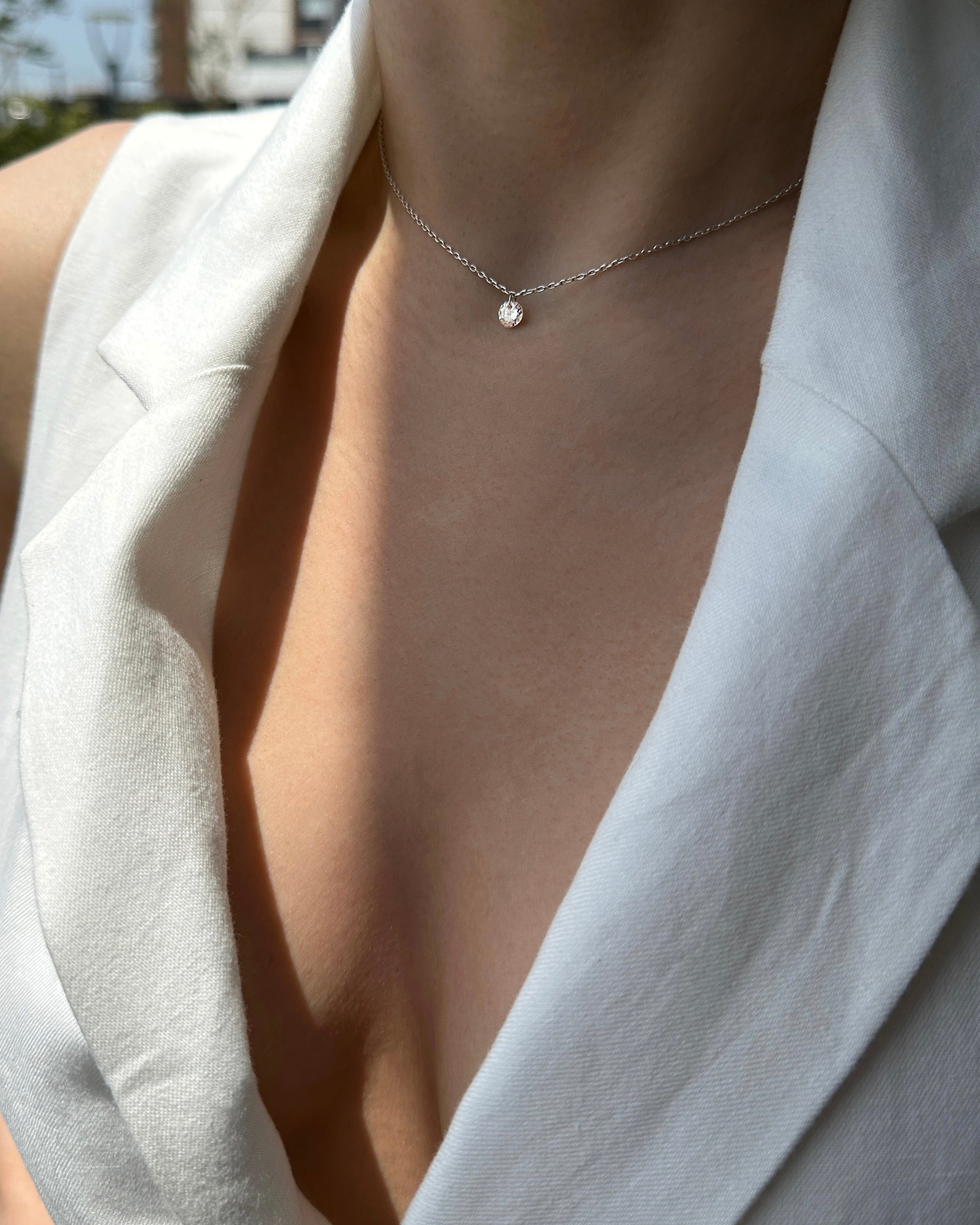 MİNİ TAŞ GÜMÜŞ KOLYE