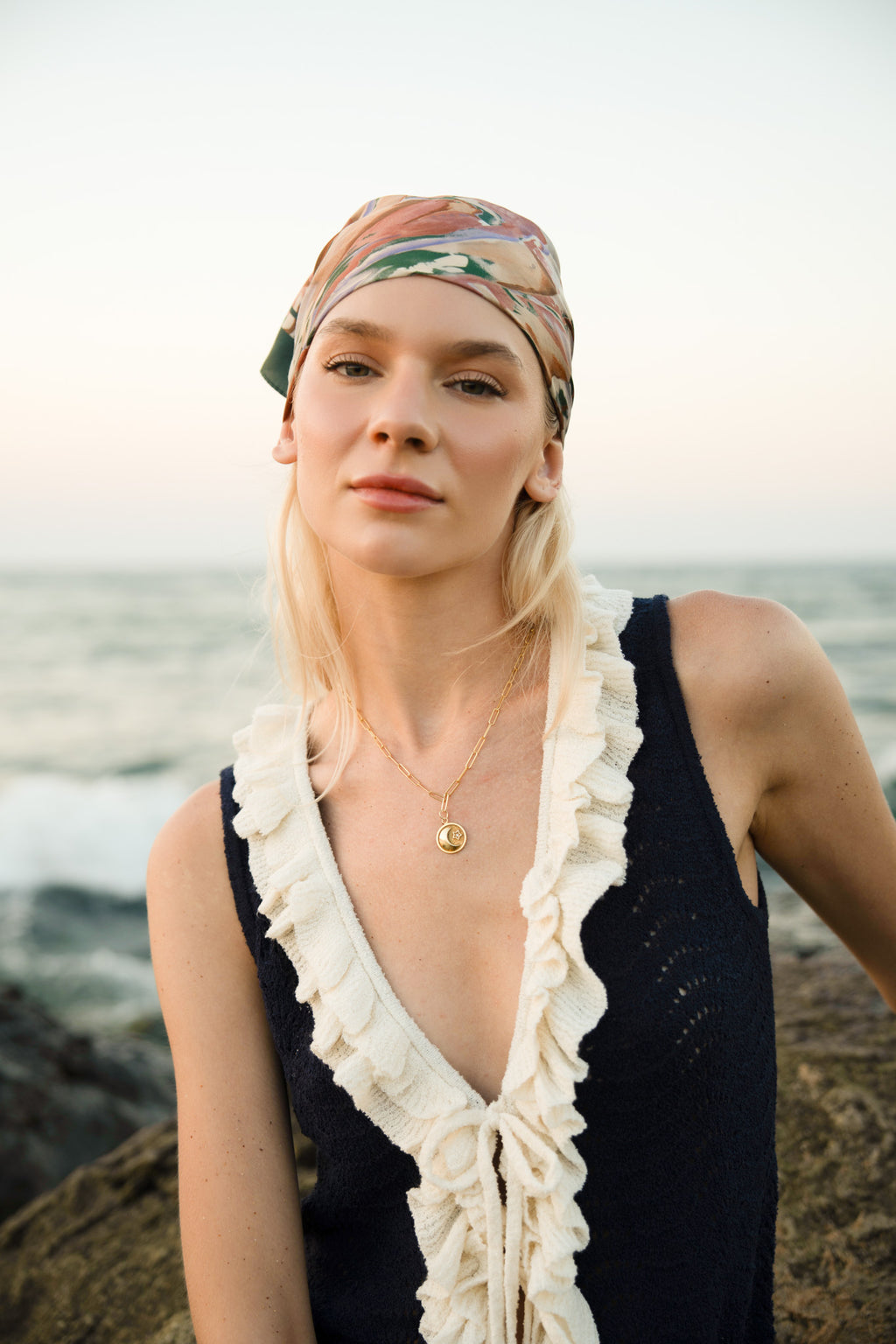 CRESCENT GÜMÜŞ KOLYE