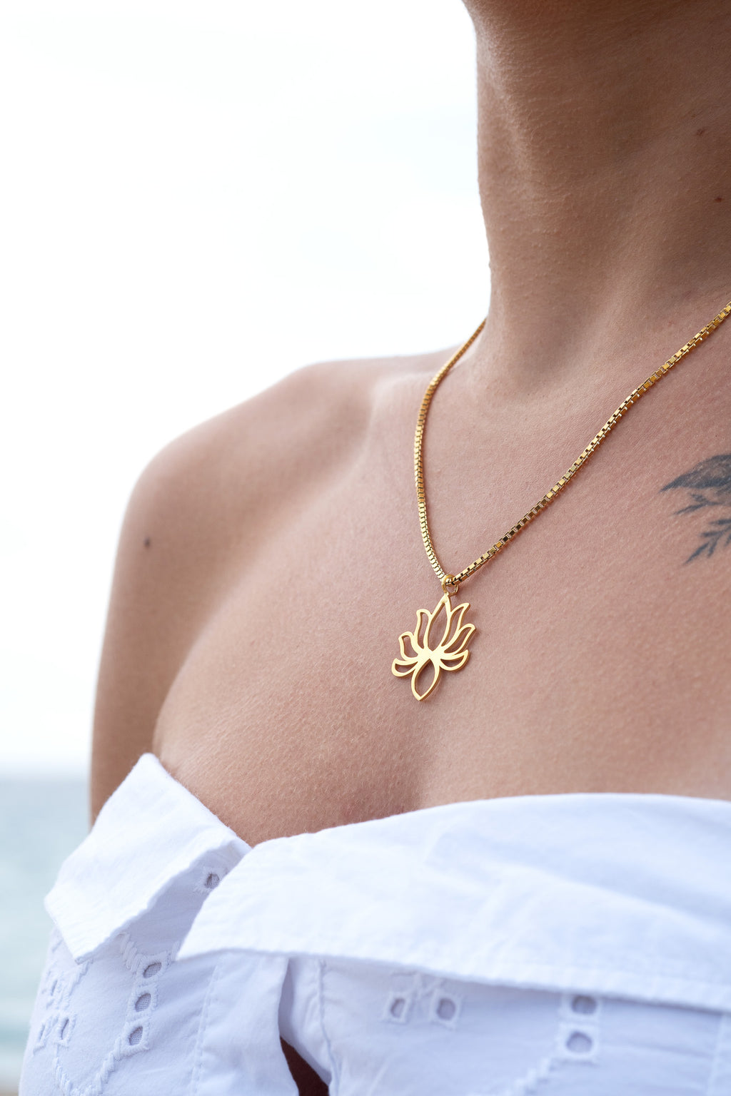 LOTUS GÜMÜŞ KOLYE