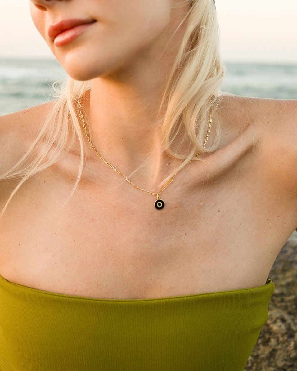 P HARFİ SİYAH GÜMÜŞ KOLYE