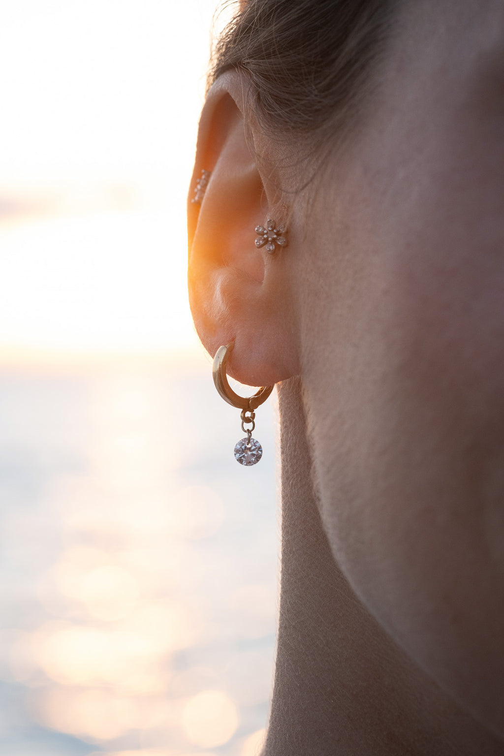 MİNİ TAŞ GÜMÜŞ KÜPE