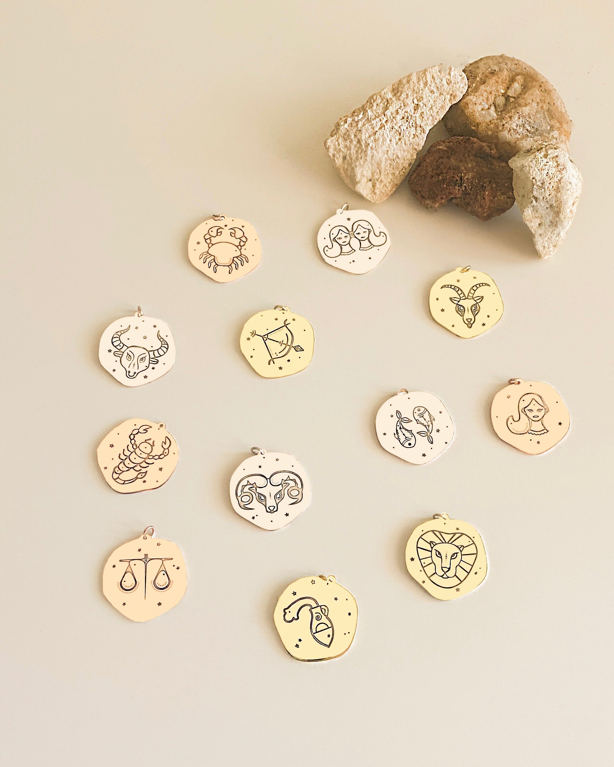 KOÇ BURÇ SEMBOL GÜMÜŞ KOLYE